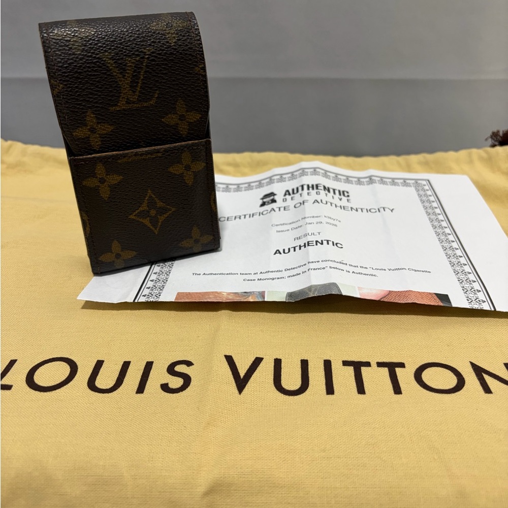 Louis Vuitton Brown Monogram Key & Card Holder